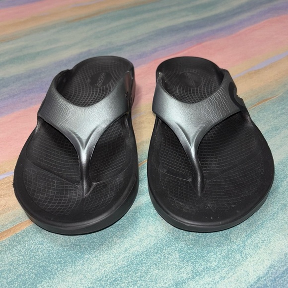 Oofos OOriginal Unisex Sport Sandals Flip Flops Graphite Mens 10 / Womens 12 - Picture 3 of 9
